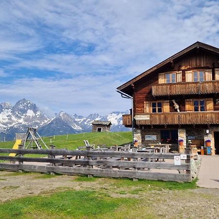 Almgasthaus Glocknerblick Großkirchheim Zewnętrze zdjęcie