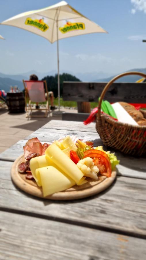 Almgasthaus Glocknerblick Großkirchheim Zewnętrze zdjęcie