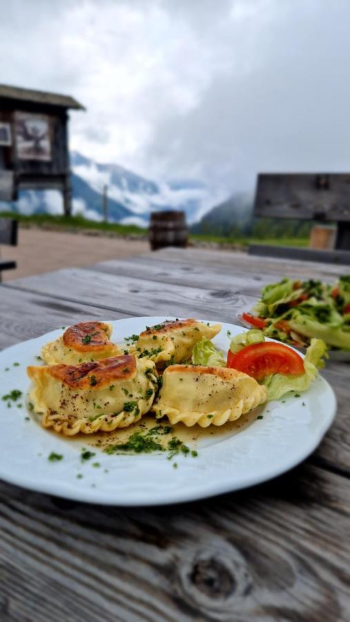 Almgasthaus Glocknerblick Großkirchheim Zewnętrze zdjęcie
